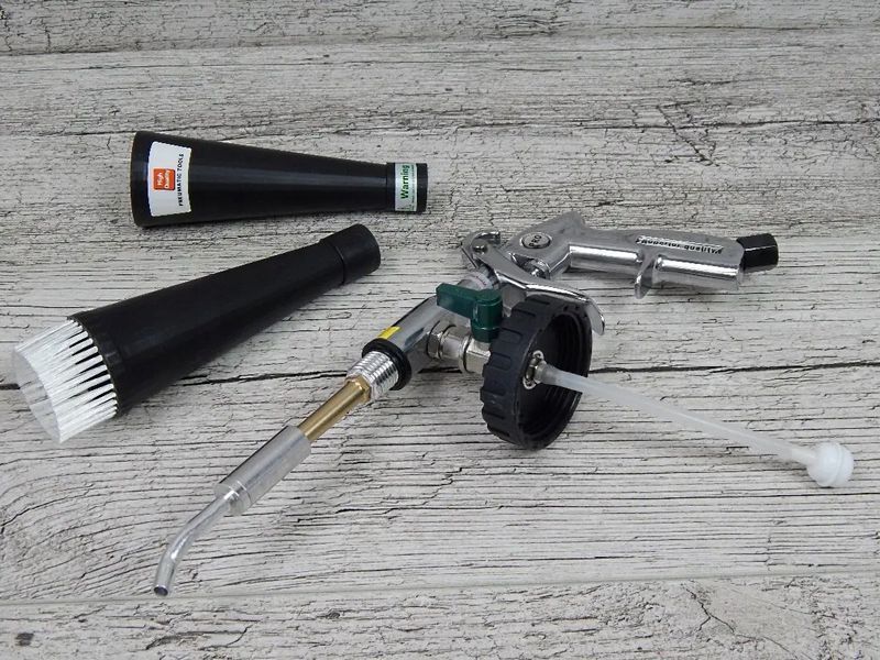 Photo Pneumatic tornador cleaning gun for upholstery and interior AIRKRAFT WG-2050 WG-2050,