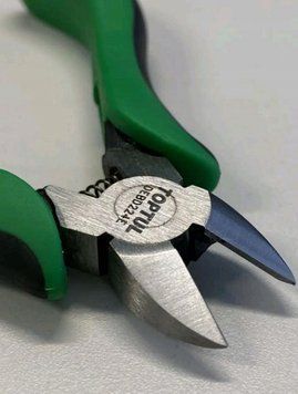 Photo Precision diagonal cutting pliers 4.5" 115 mm TOPTUL DEBD224E DEBD224E,
