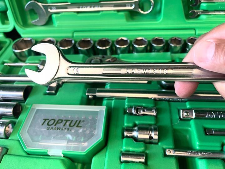 Photo Socket tool set 1/4" and 1/2" 106 pcs TOPTUL GCAI106B GCAI106B,