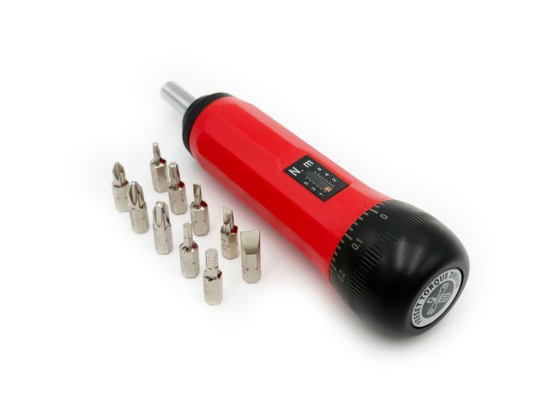Photo 1/4" torque screwdriver 1&ndash;6 nm with bits PROTESTER ATR-6 ATR-6,
