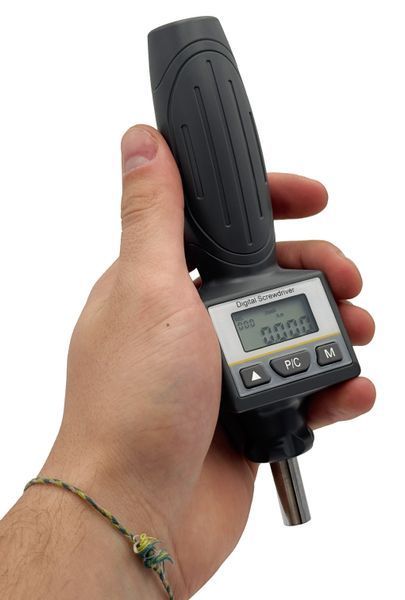 Photo Digital torque screwdriver 1/4" 0.8&ndash;8 nm with bits PROTESTER ANS-R-8 ANS-R-8,
