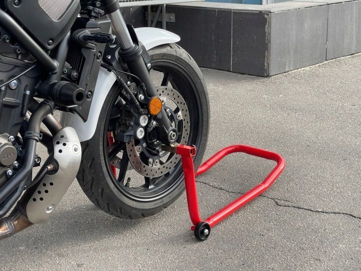 Photo Front motorcycle wheel stand jack 100 kg TORIN TRF45501 TRF45501,