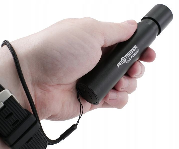 Zdjęcie Latarka led 220 lm akumulatorowa 1200 mah zoom powerbank USB PROTESTER PRO-FL0220S PRO-FL0220S,