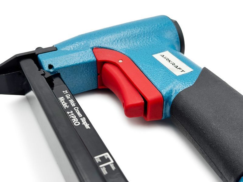 Photo Pneumatic staple gun for 6&ndash;16 mm staples (profi) AIRKRAFT 21PRO 21PRO,